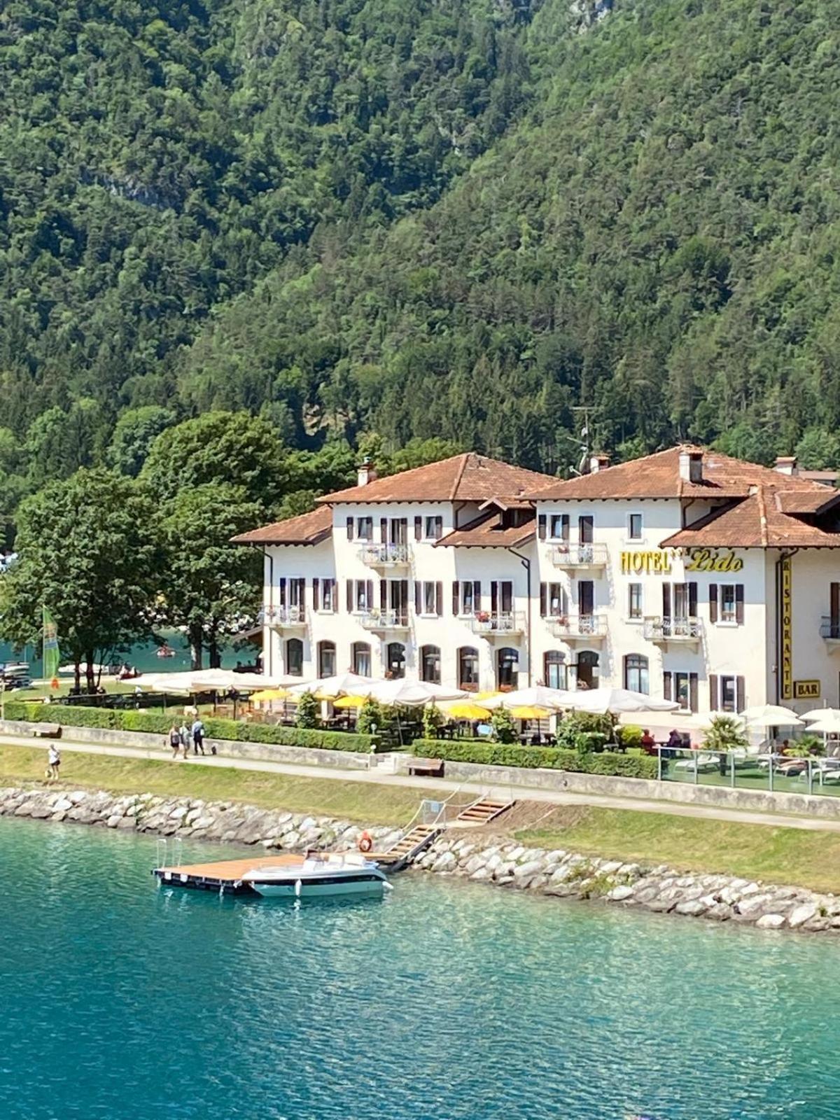 Hotel Lido Pieve Di Ledro Exterior photo