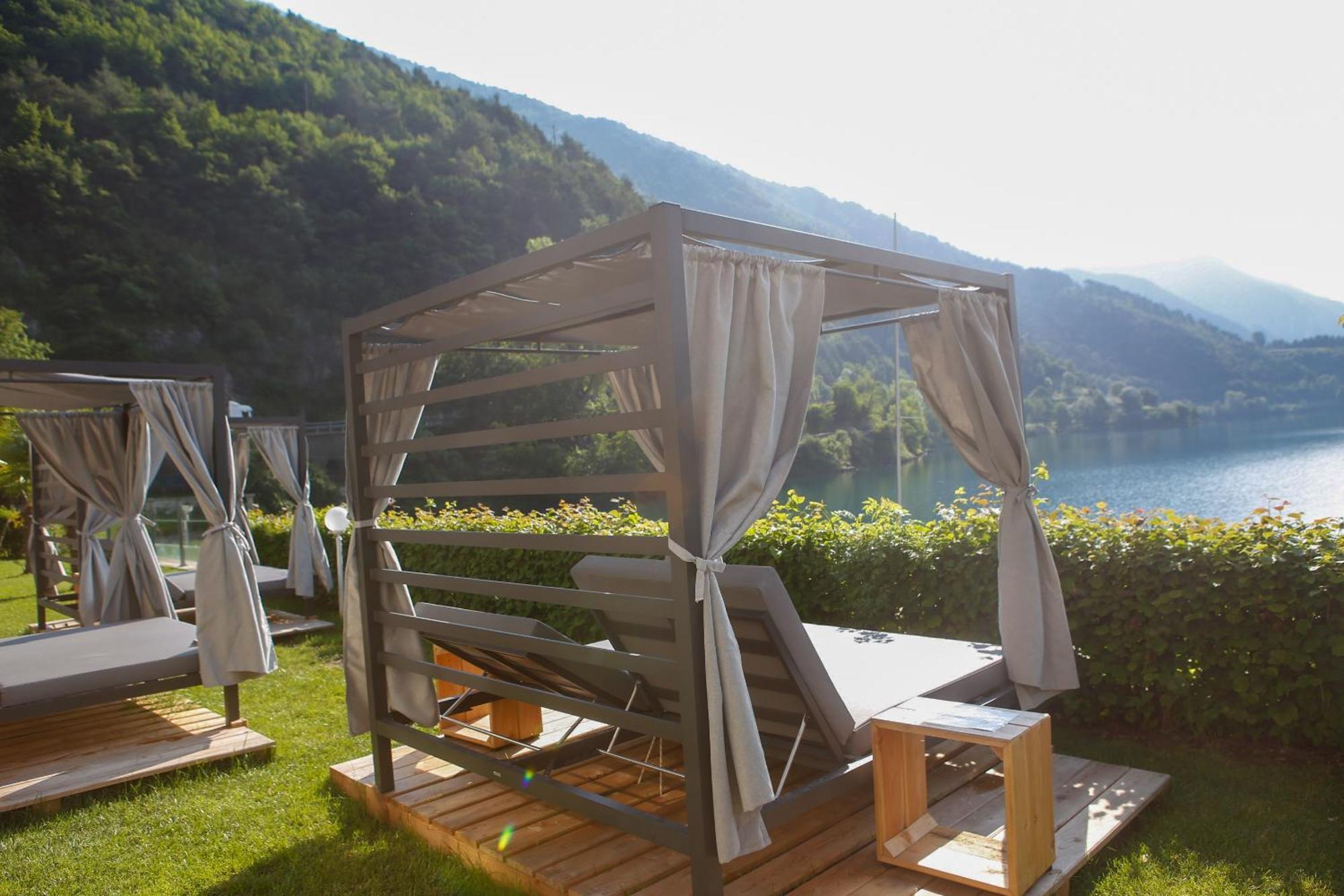 Hotel Lido Pieve Di Ledro Exterior photo
